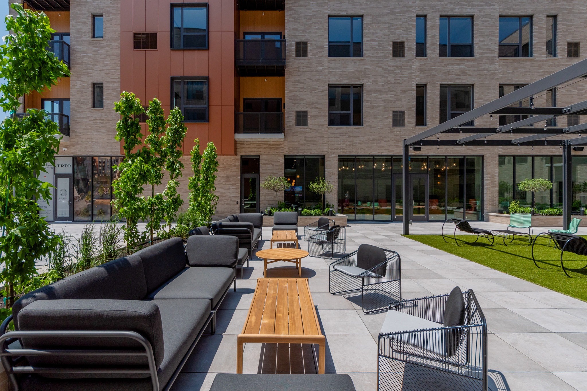 Treo 2461 W. 25th St., Cleveland, OH 44113 Tremont - Leasing by Cross Street